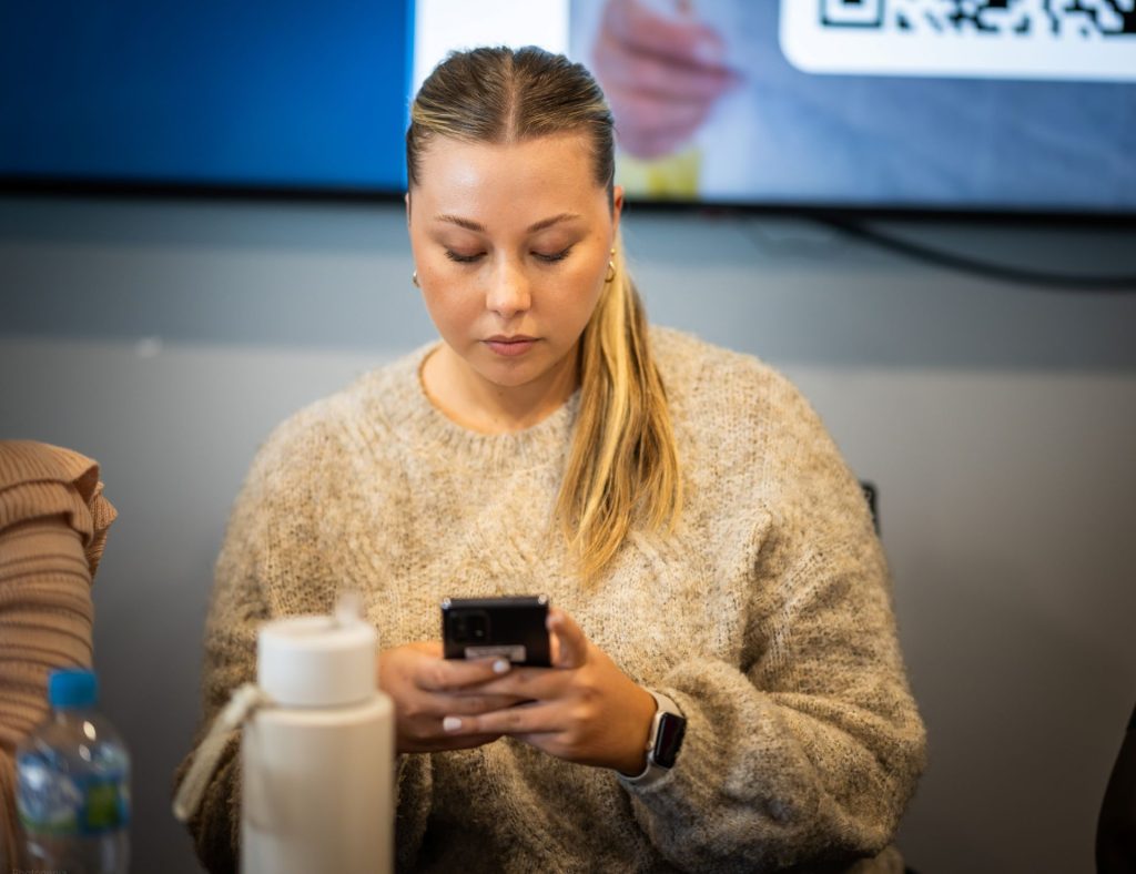 RFQ team member responding to contact submission